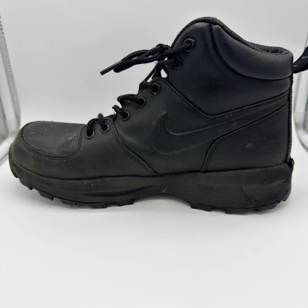 Nike ACG Manoa Boots‎ Mens 9 Black Leather Hiking High Top 454350-003 Gorpcore